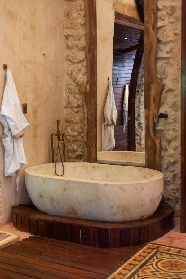 La Casa Del Encomendero Hotel วัลลาโดลิด ภายนอก รูปภาพ